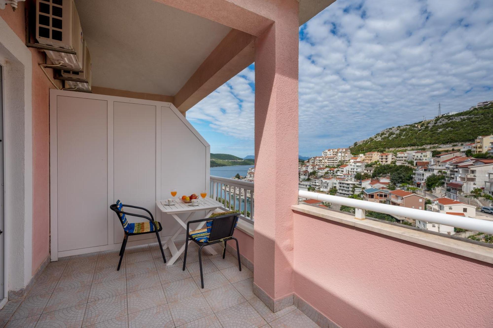 Apartments And Rooms Breeze Neum Εξωτερικό φωτογραφία